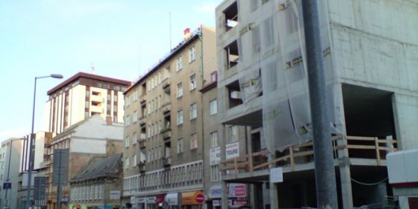 Novostavba polyfunkčného objektu Dunajská ulica , Bratislava
